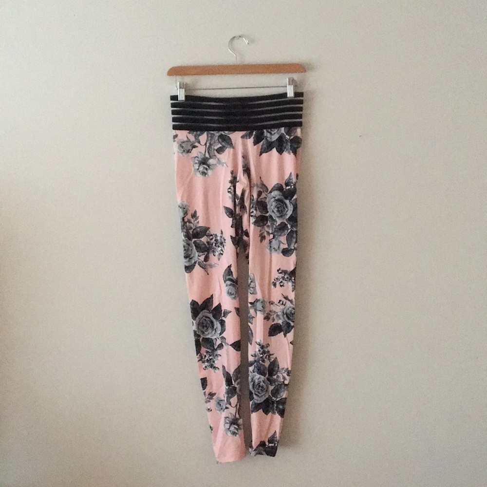 Cute Booty Lounge Leggings